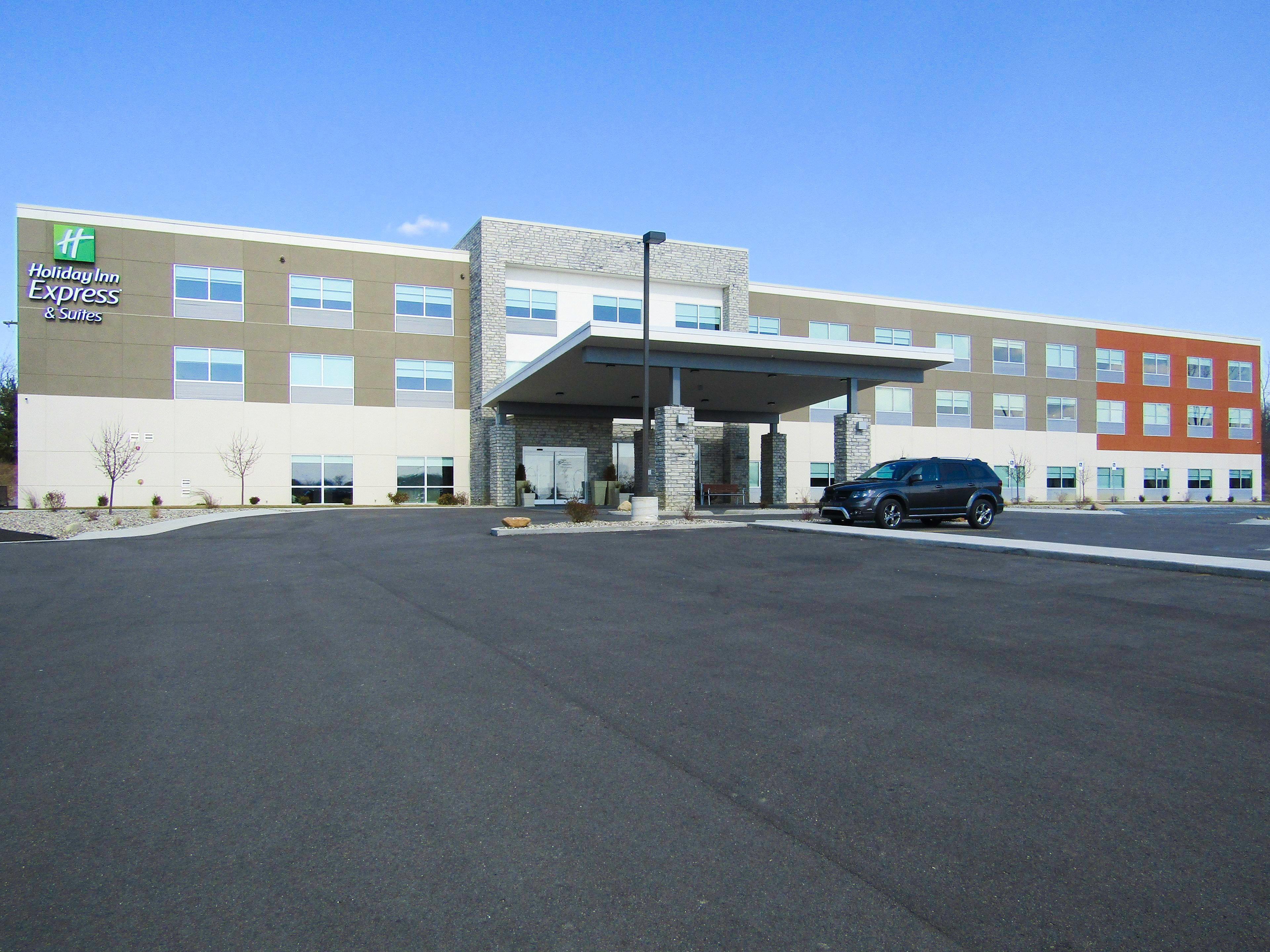 Holiday Inn Express & Suites Coldwater By Ihg Kültér fotó