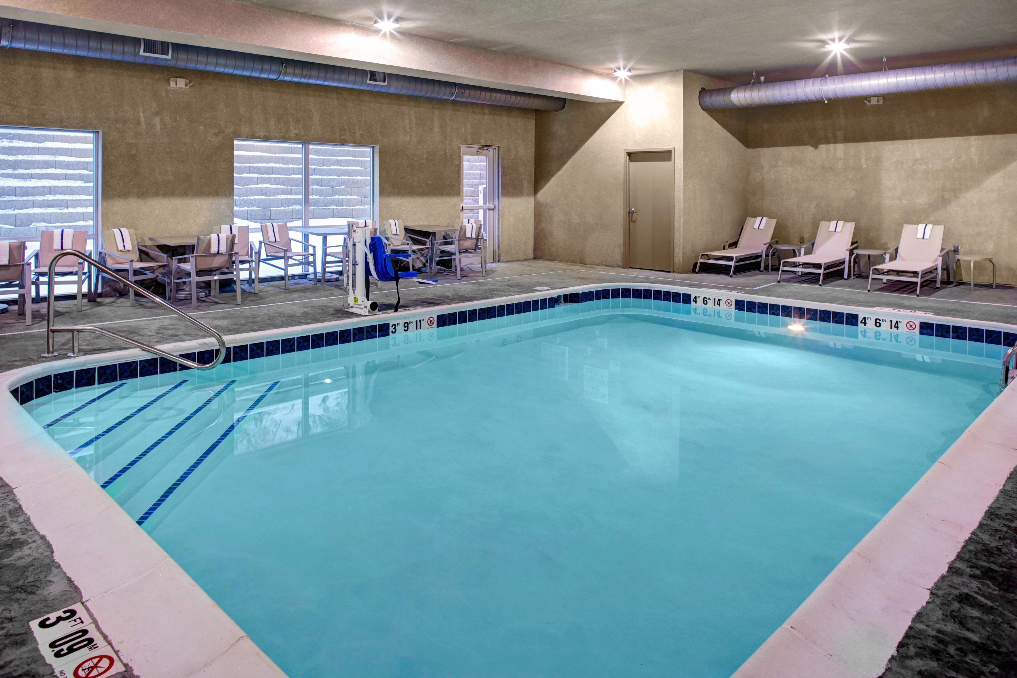 Holiday Inn Express & Suites Coldwater By Ihg Kültér fotó